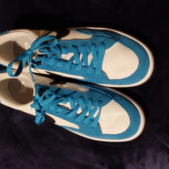 NIKE SB ADVERSARY LAZER BLUE / BLK/ WHITE SIZE 11 SHOES - Picture 6 of 7